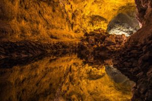Cueva de los Verdes Cueva de los Verdes